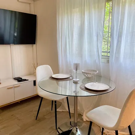 1 Bedroom With Pool And Private Parking French Riviera Διαμέρισμα Villeneuve-Loubet