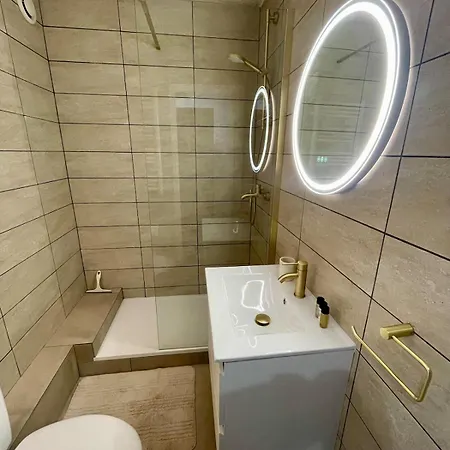 1 Bedroom With Pool And Private Parking French Riviera Διαμέρισμα Villeneuve-Loubet